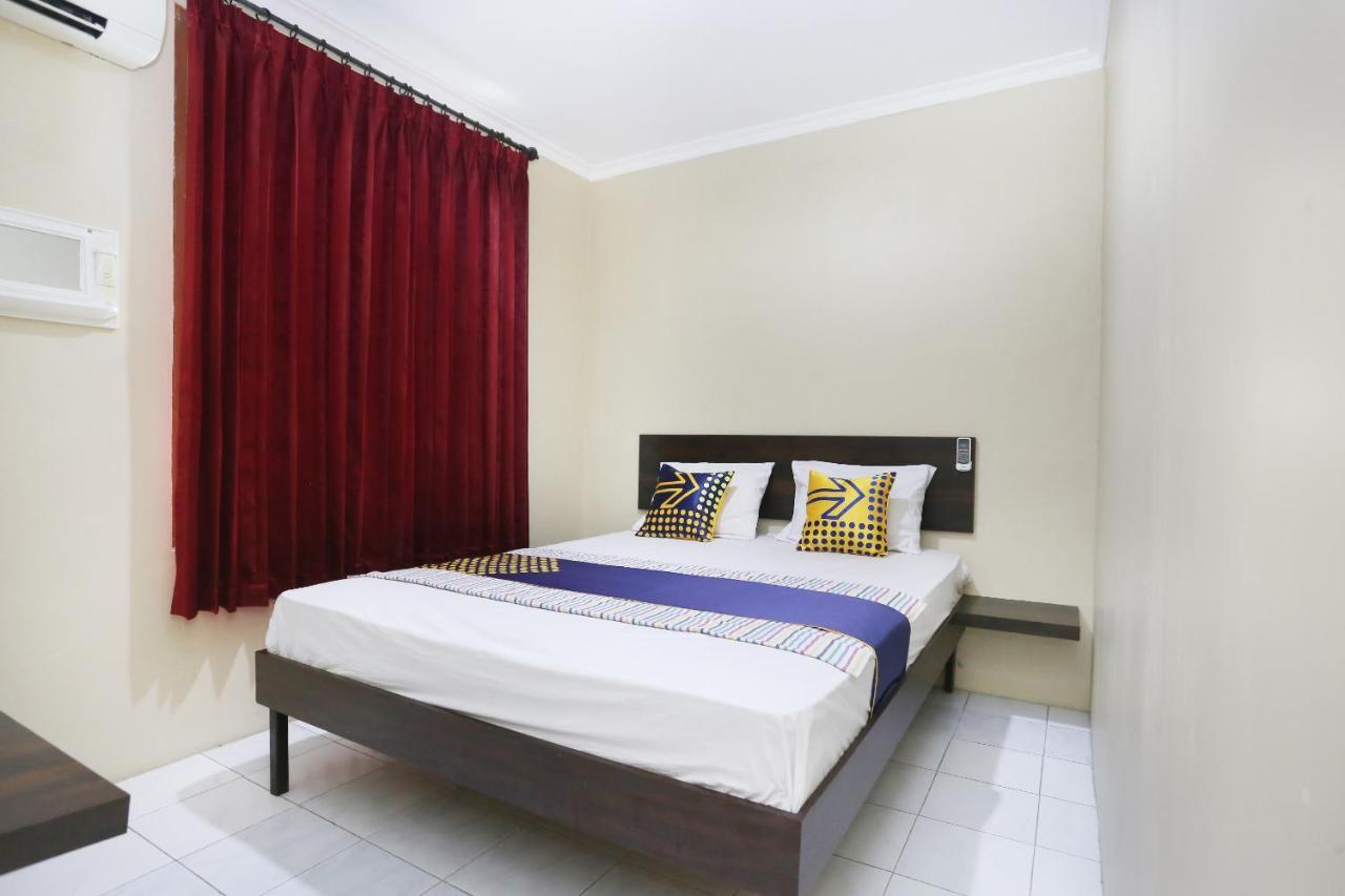 Spot On 2358 Aster Homestay Melati Bagian luar foto