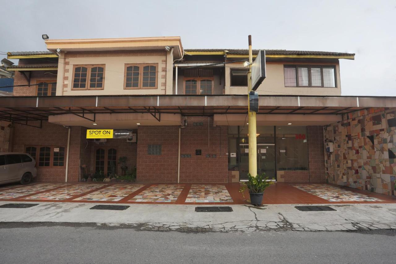 Spot On 2358 Aster Homestay Melati Bagian luar foto