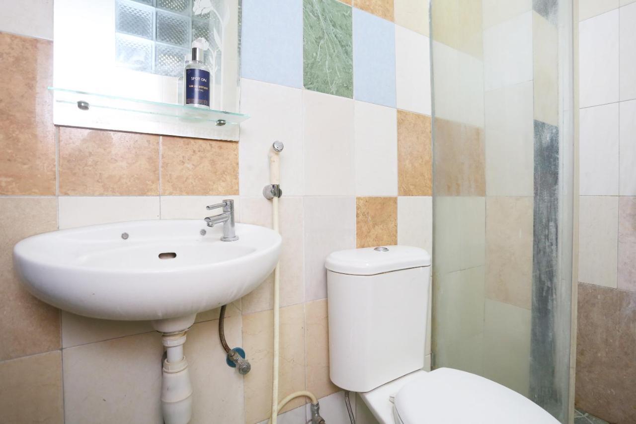 Spot On 2358 Aster Homestay Melati Bagian luar foto